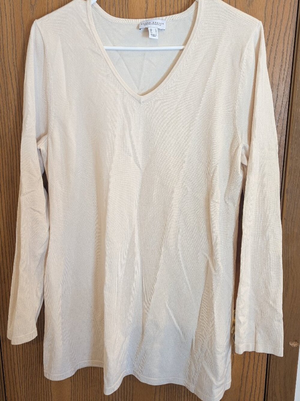 Susan Graver Pullover Knit V-Neck Lightweight Long Sleeve Top Cream-M